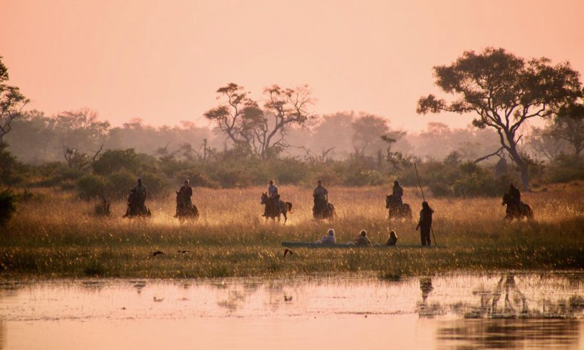 SAFARI A CABALLO LUXURI EN EL OKAVANGO