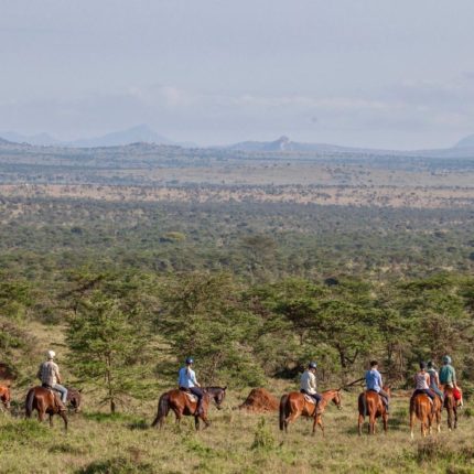 safari a caballo Monte Kenya africae travel